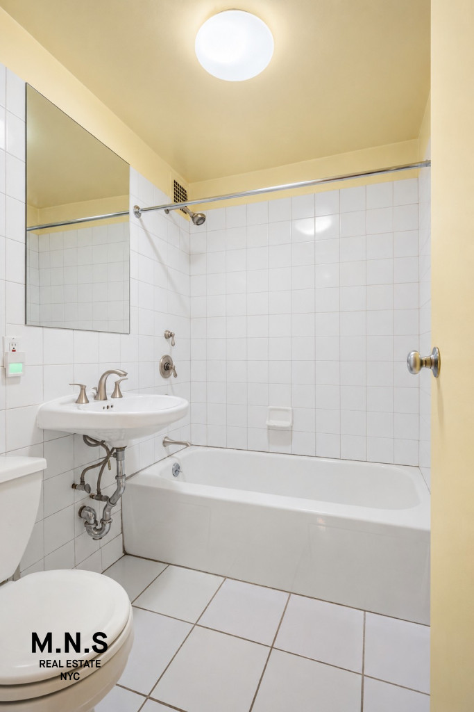 100 West 15th Street Chelsea New York NY 10011