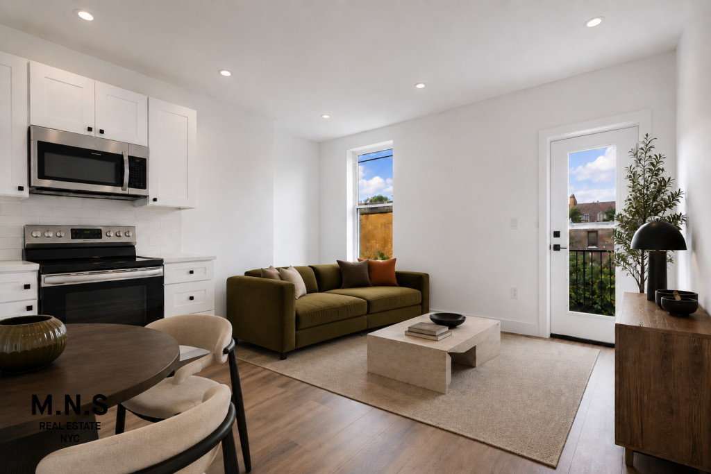 20-14 41st Street Garden Steinway-Ditmars Queens NY 11105