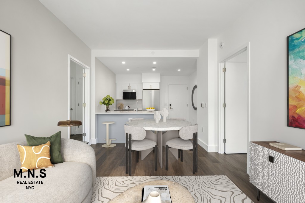 4568 Broadway 2-P Washington Heights New York NY 10040
