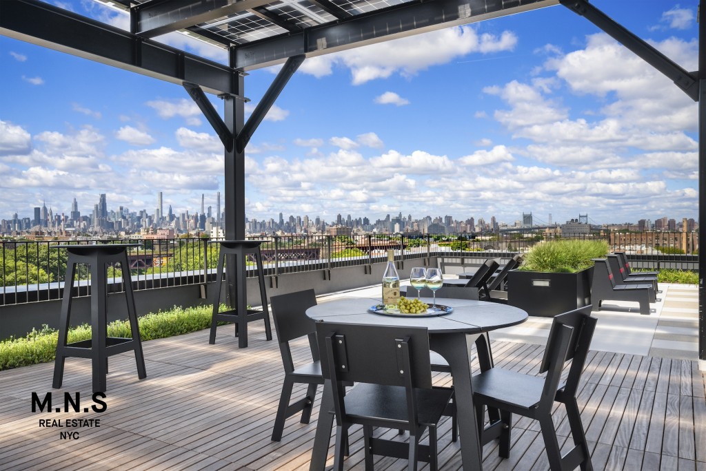 22-54 46th Street 504 Steinway-Ditmars Queens NY 11105