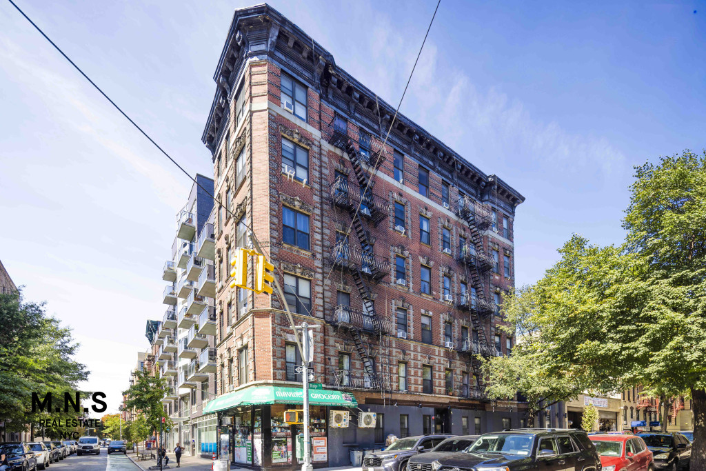 200 Stanton Street Lower East Side New York NY 10002